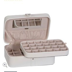 Mele & Co. Lila 48-Section Jewelry Box Ivory Faux Leather 💎BRAND NEW IN BOX💎